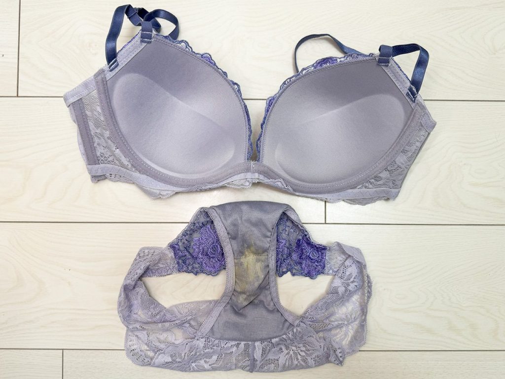 奨学金のため...S級美女が激臭下着を売りに来てくれました！ - 画像4