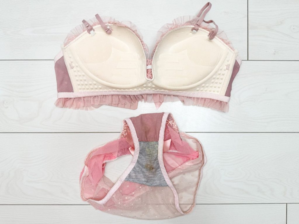 奨学金のため...S級美女が激臭下着を売りに来てくれました！ - 画像6