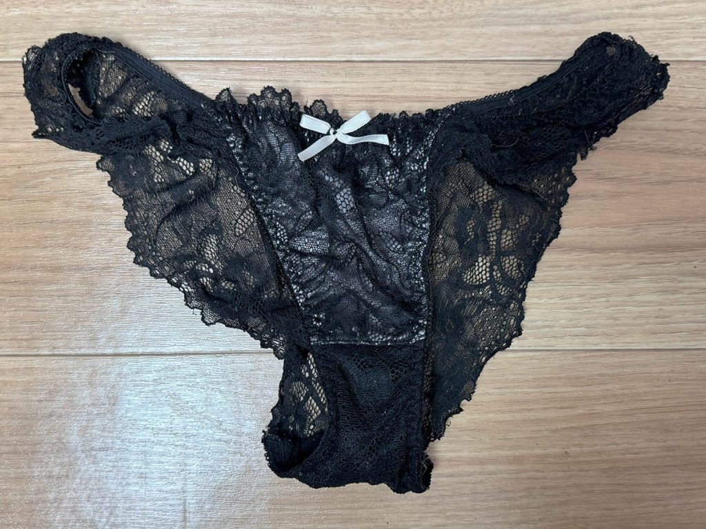風呂キャン・毎日オナニー界隈コンカフェ嬢の汚下着を紹介【下着紹介】 - 画像6