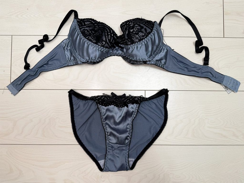 壊れるほどボロボロ!?学生時から着用の超ビンテージ下着が入荷しました！ - 画像10