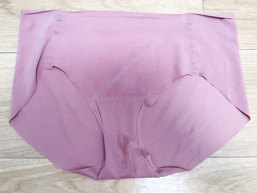 ハプニング屁！？アナルを思いっきり広げたら...！見所たっぷり衝撃の痴態を公開！ - 画像6