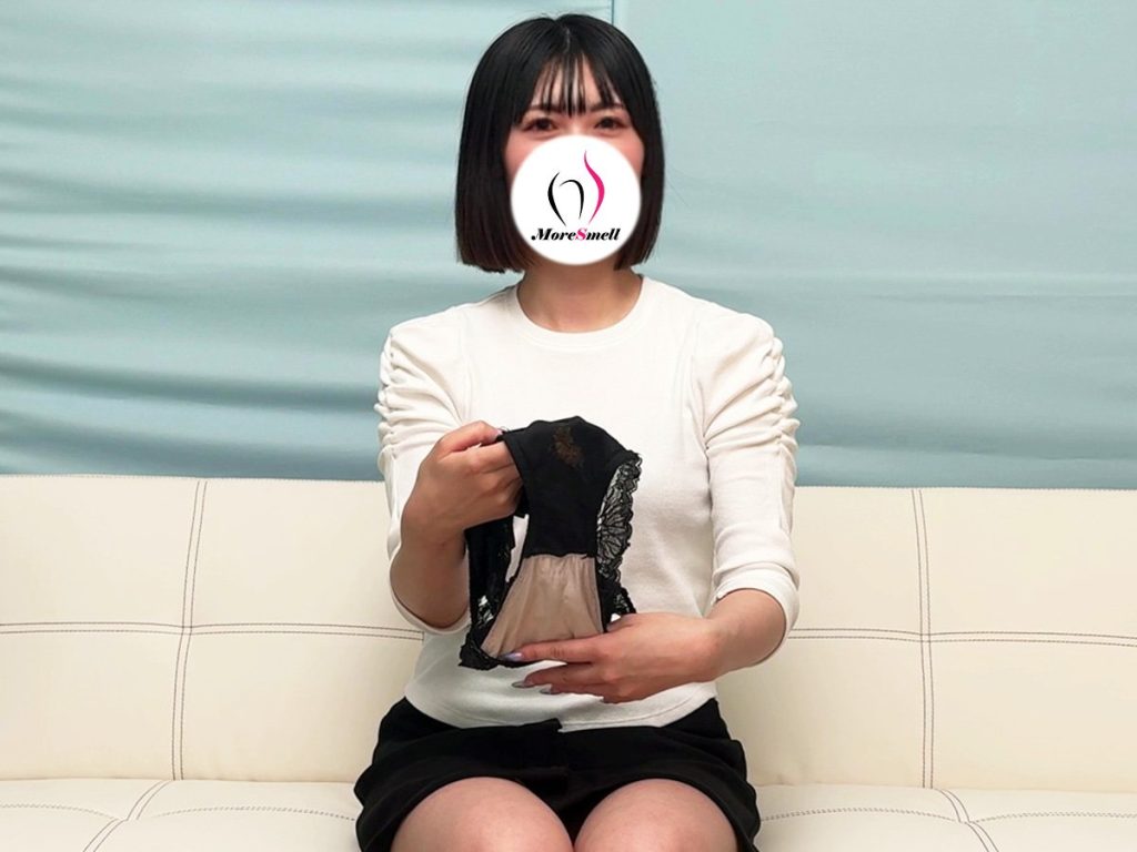 全部6年もの！生脱ぎポッチあり！22歳らんちゃんの下着を買取 - 画像1