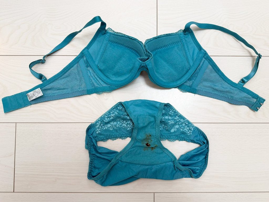 全部6年もの！生脱ぎポッチあり！22歳らんちゃんの下着を買取 - 画像20