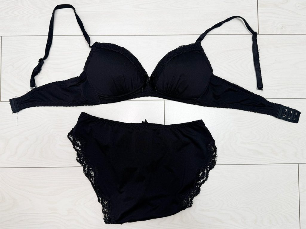 壊れるほどボロボロ!?学生時から着用の超ビンテージ下着が入荷しました！ - 画像7