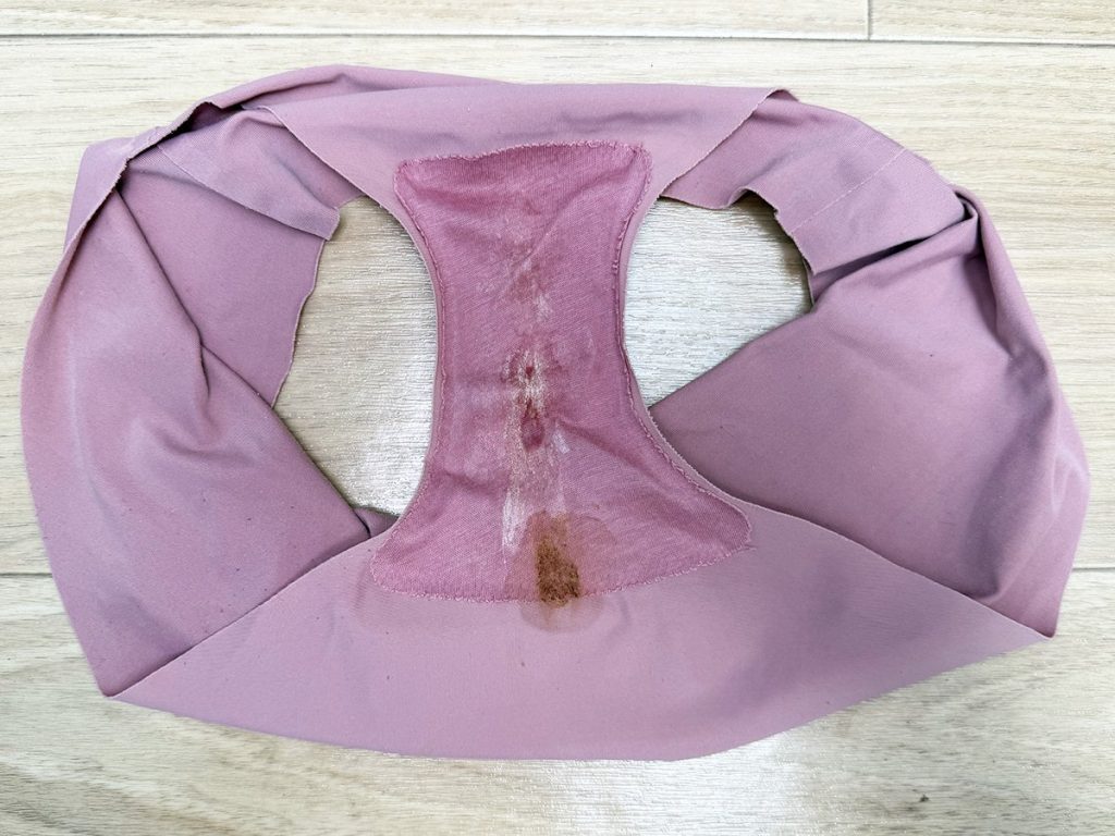 ハプニング屁！？アナルを思いっきり広げたら...！見所たっぷり衝撃の痴態を公開！ - 画像8