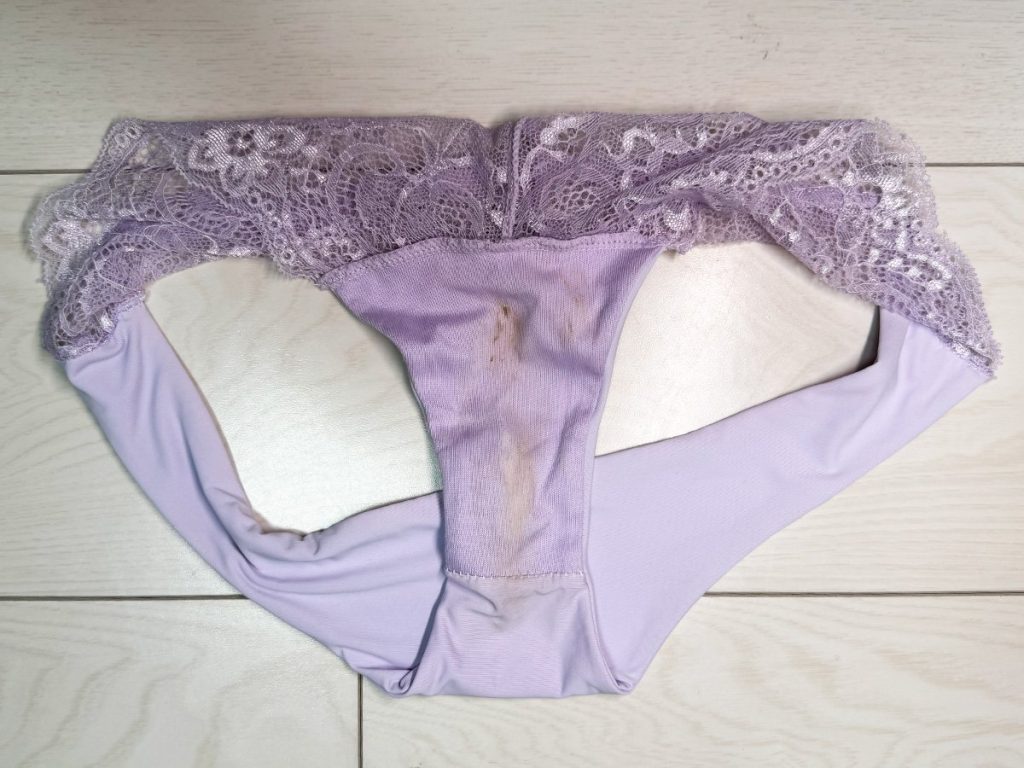 本当に撮って大丈夫！？緊張が取れない天然Ｇカップ美女を丸裸に！ - 画像4