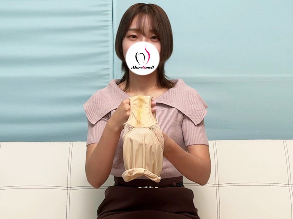 ハプニング屁！？アナルを思いっきり広げたら...！見所たっぷり衝撃の痴態を公開！ - 画像1