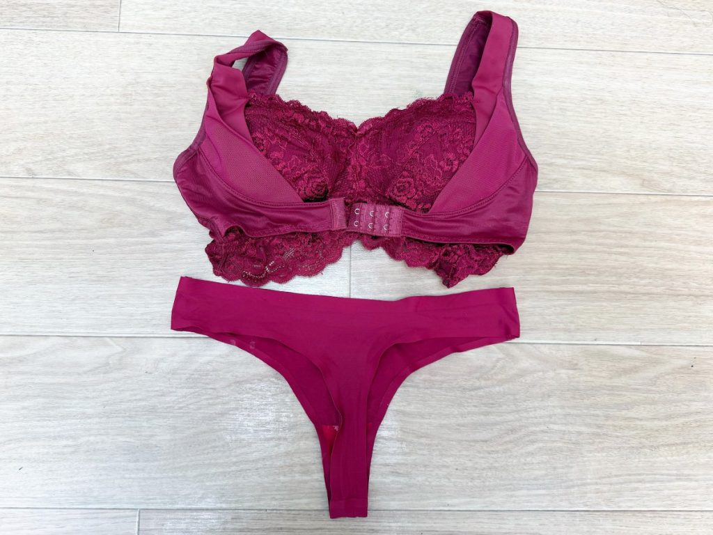 激臭保証！完璧黒髪美女のおしっこひたひた3日履きパンツを買い取り！ - 画像10