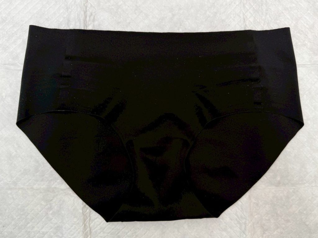 アナルアップで茶色のサプライズ★推しのために来た無防備女子の拭き残しハプニング！ - 画像2