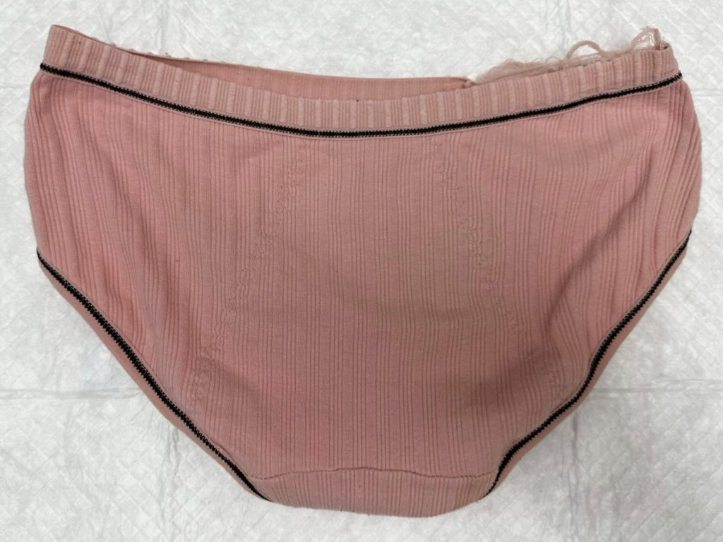 アナルアップで茶色のサプライズ★推しのために来た無防備女子の拭き残しハプニング！ - 画像15