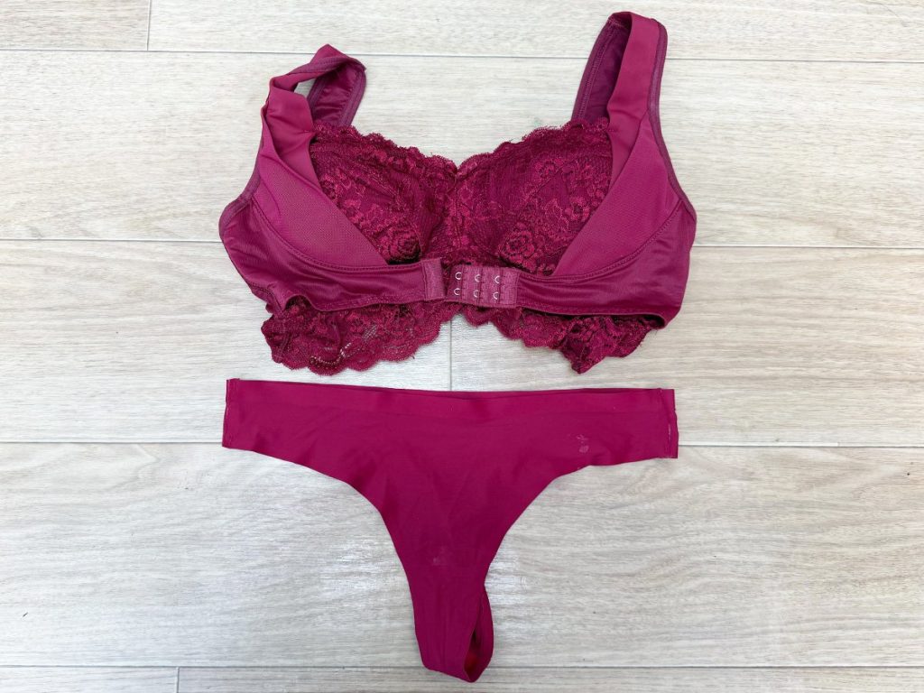 激臭保証！完璧黒髪美女のおしっこひたひた3日履きパンツを買い取り！ - 画像11