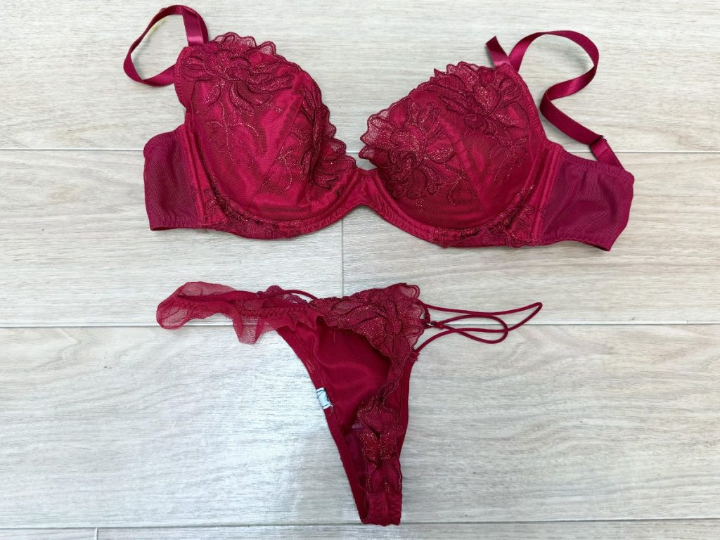 激臭保証！完璧黒髪美女のおしっこひたひた3日履きパンツを買い取り！ - 画像15