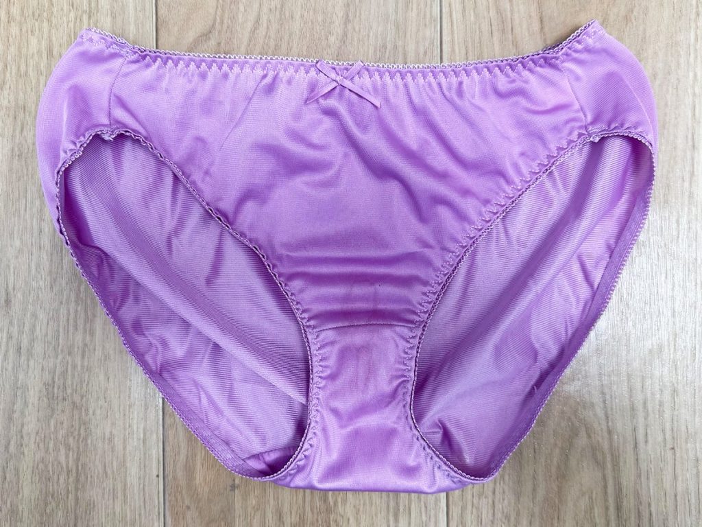 【潮吹き】プライベートおもちゃでガチオナニー - 画像2