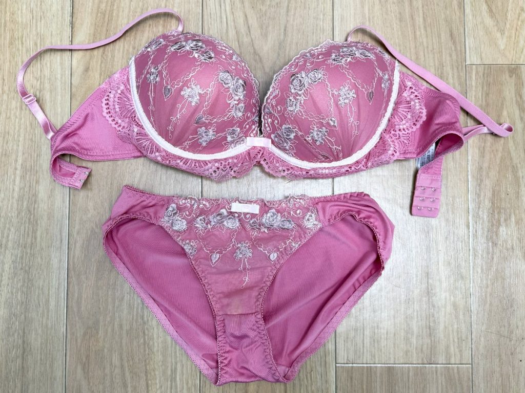 【屁・カスあり】Hカップ女子大生が奨学金返済のため...！ - 画像14