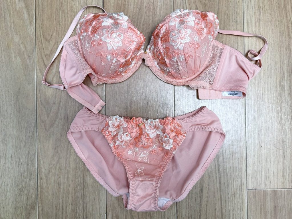 【屁・カスあり】Hカップ女子大生が奨学金返済のため...！ - 画像18