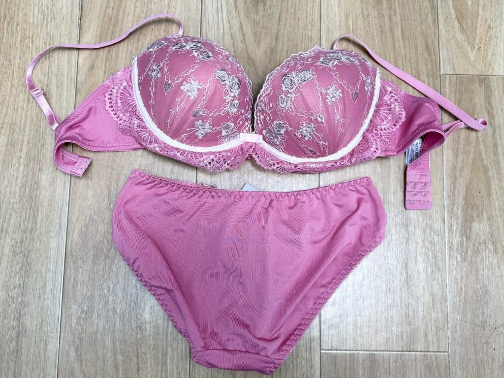 【屁・カスあり】Hカップ女子大生が奨学金返済のため...！ - 画像15