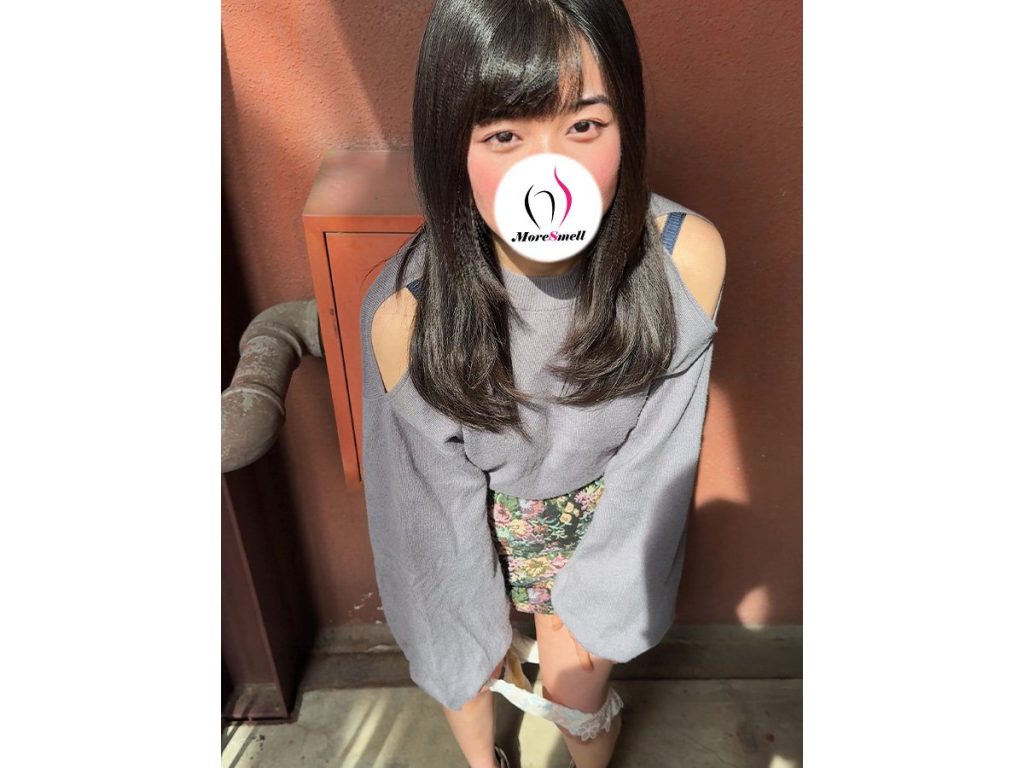 茶色染み＆５年放置陰毛！油断した看護師ゆみちゃんの裸を公開！ - 画像5